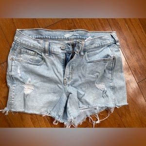 Old navy distressed shorts size 4